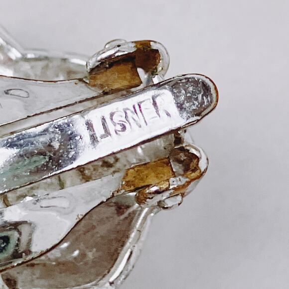 Vintage Lisner Silver Tone Knot Ribbon Brooch Earring Set, MCM 1960's Jewelry - Picture 7 of 10